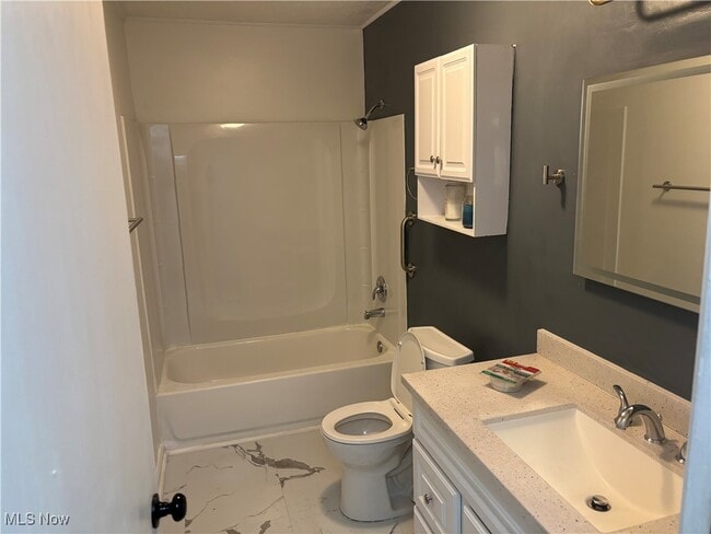 Building Photo - 274 Haven Ave