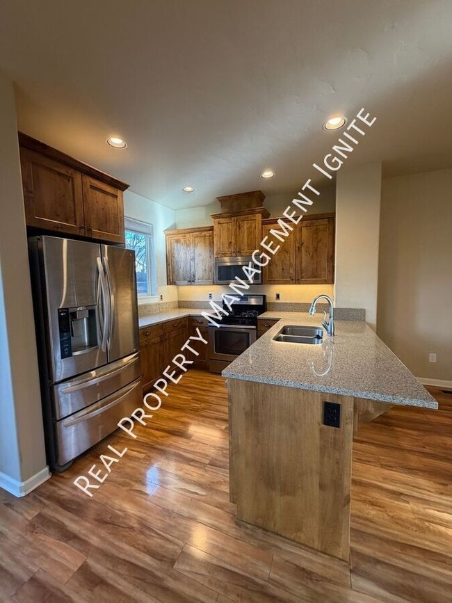 Building Photo - 20794 Comet Ln