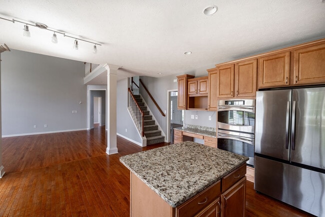 Building Photo - 8965 Snowberry Court