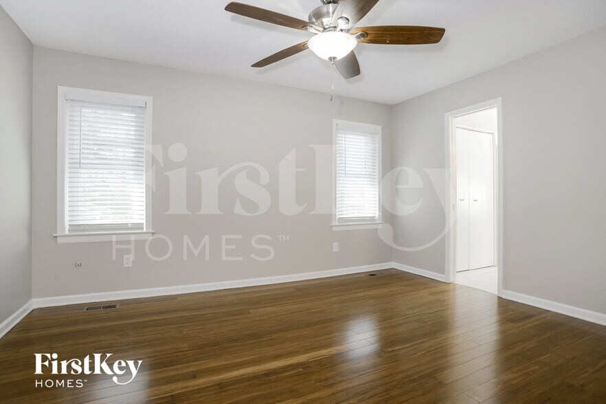 Building Photo - 8530 Alden Ln