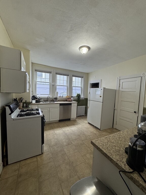 Building Photo - 98 Westbourne Ter