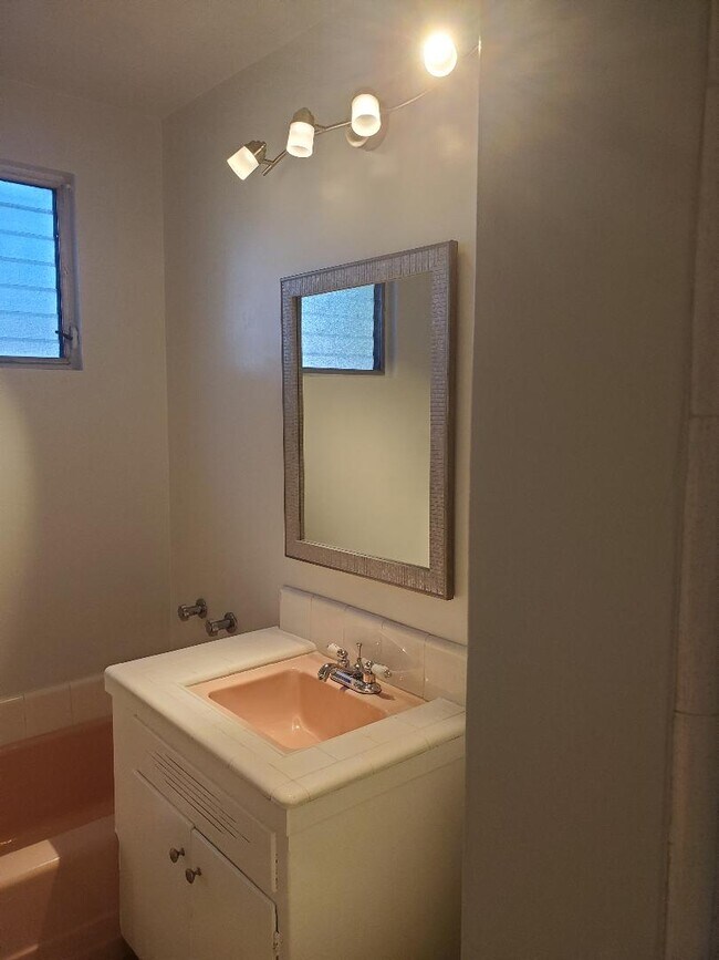 Bathroom - 7615 Norton Ave