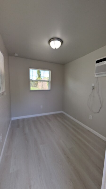 Building Photo - 64 Knollwood Dr