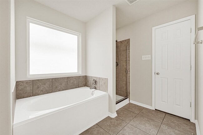 Building Photo - 3219 Zephyr Glen Way