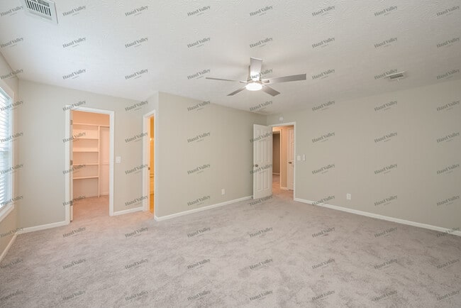 Building Photo - 262 Timothy Ln NW