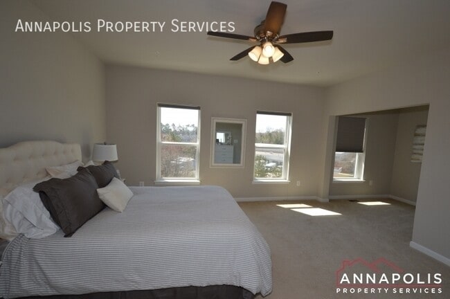 Building Photo - 529 Leftwich Ln