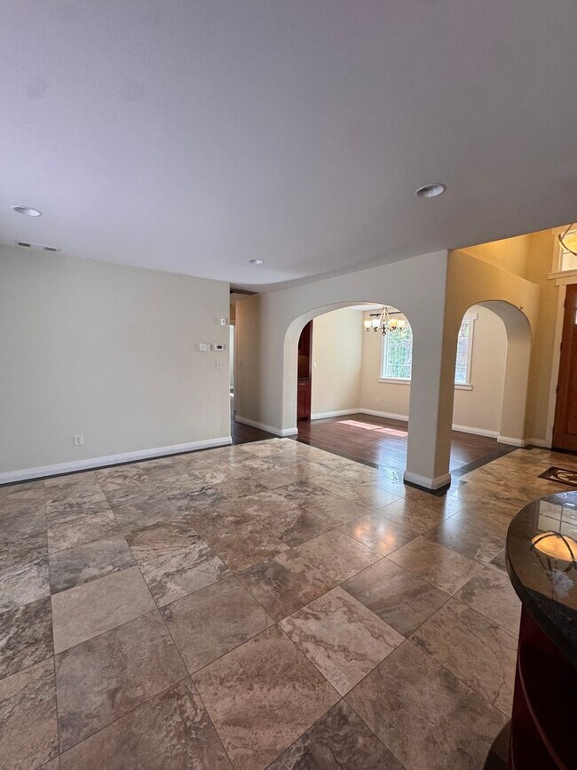 Building Photo - Private Gated Luxury Estate on Acreage with Pool, Pond & Solar in Prime Newcastle Location