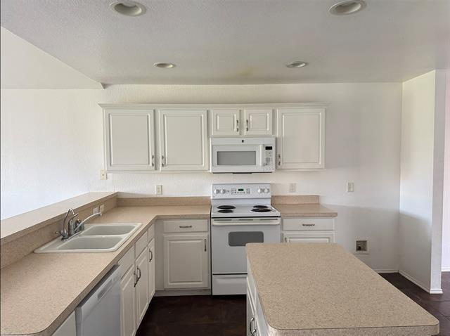 Building Photo - 1557 Chivalry Ln