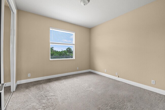 Building Photo - 15172 96th Ln N