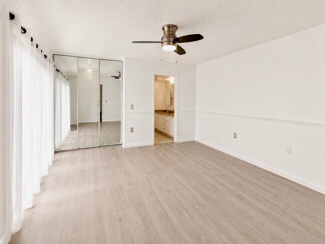Building Photo - 1303 13th Way