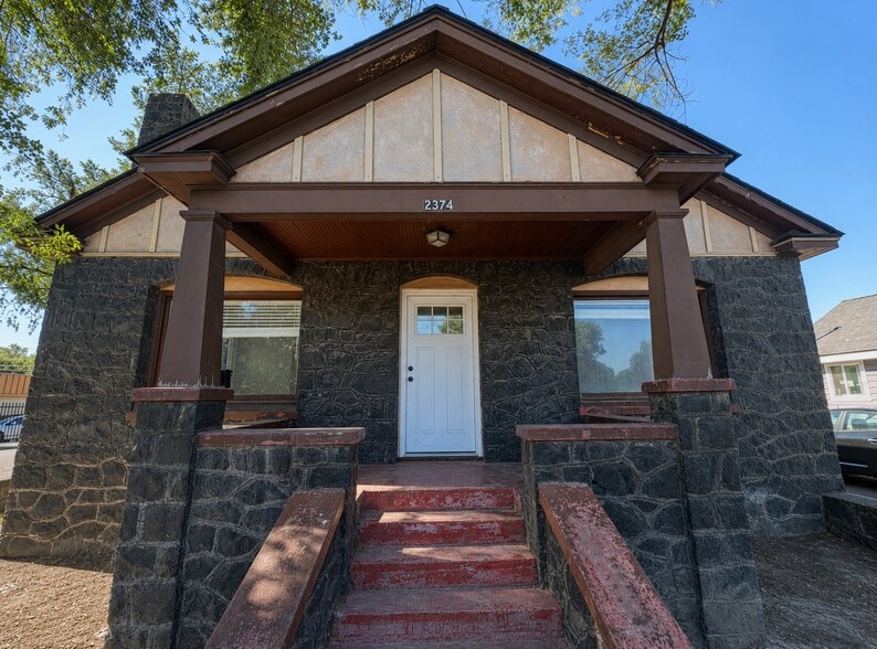 Building Photo - 2374 Shasta Way