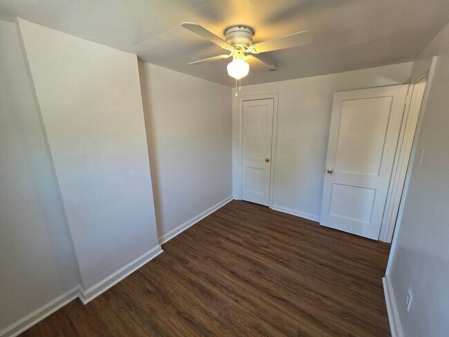 Building Photo - 17 Paynter Dr