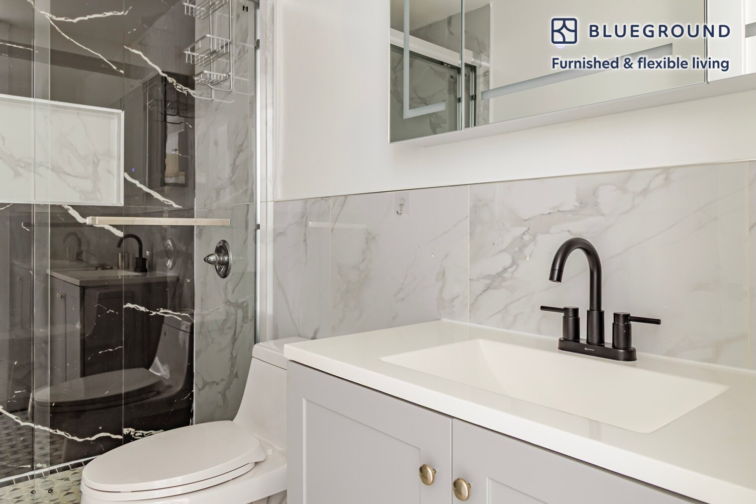 Building Photo - 161 W 54th St