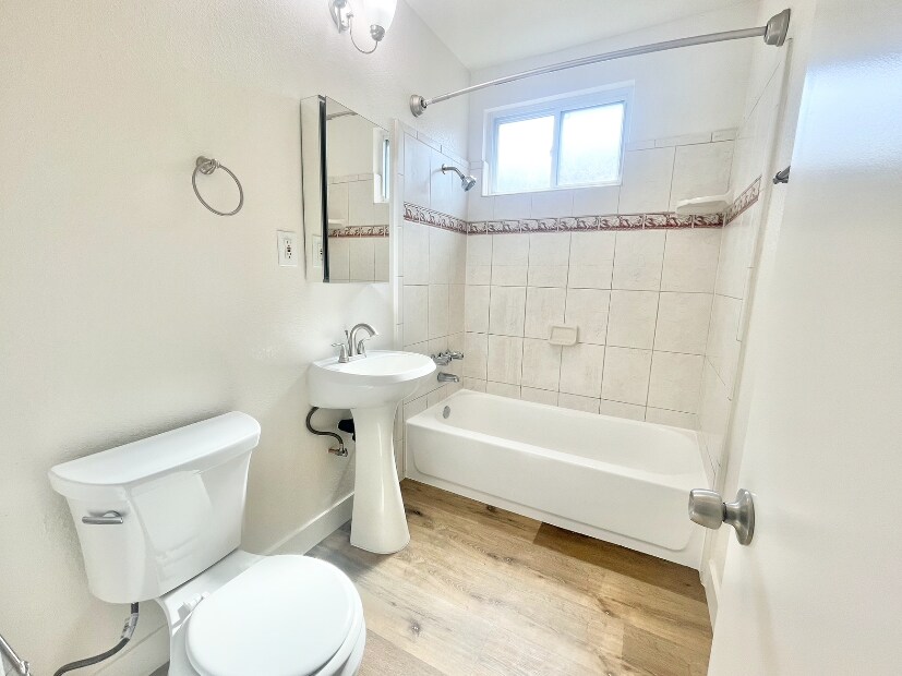 Building Photo - 4341 W 169th St