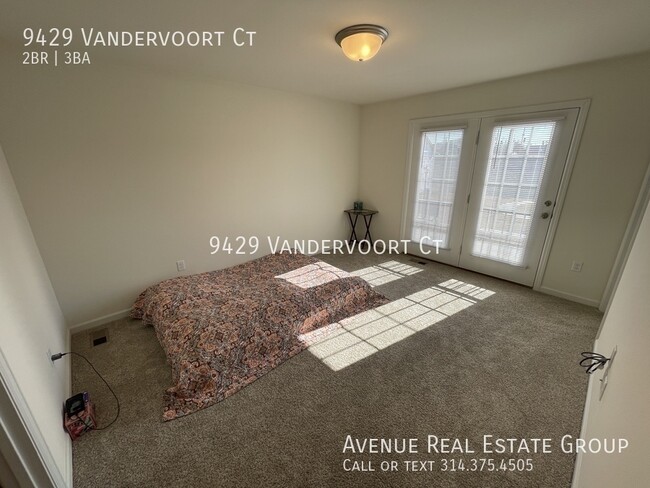 Building Photo - 9429 Vandervoort Ct