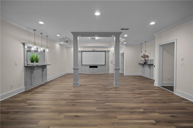 Building Photo - 8630 Moor Park Run