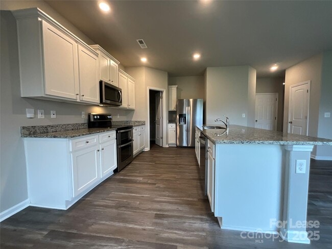 Building Photo - 6015 Ahoskie Dr
