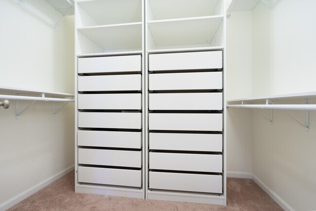 Building Photo - 16164 W Coneflower Dr