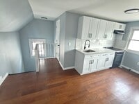 Building Photo - 67 Stockman Pl