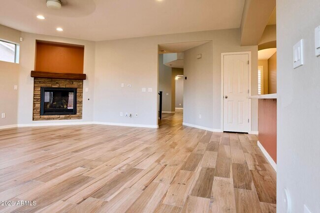 Building Photo - 1884 W Macaw Dr