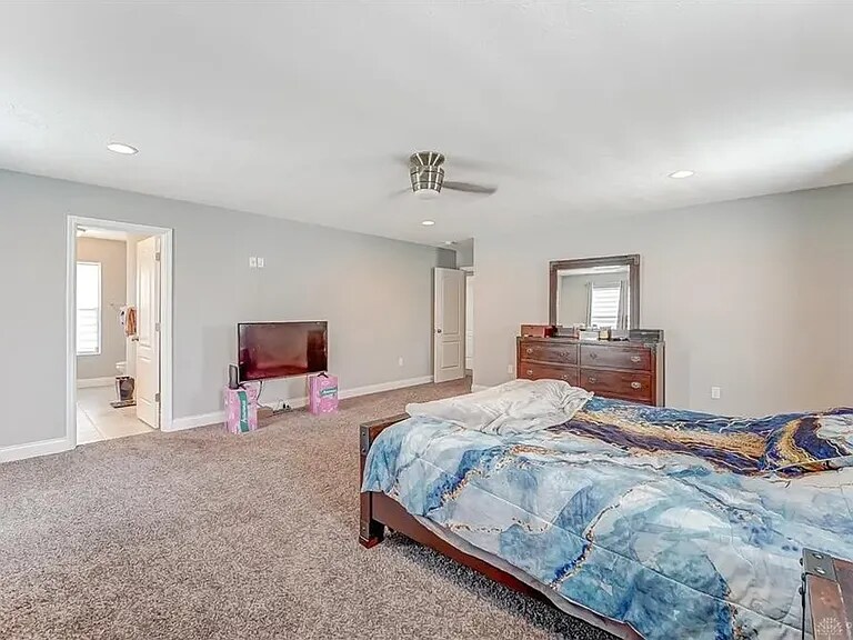 Building Photo - 997 McKinney Ln