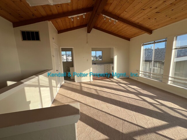 Building Photo - Great Ocean Views - Sand Dollar Beach 3BR