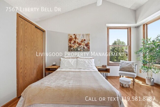 Building Photo - 7567 Liberty Bell Dr