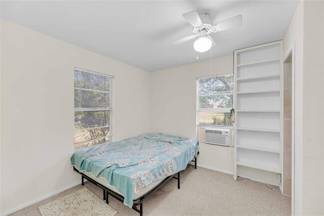 Building Photo - 20235 Engelmann Ln