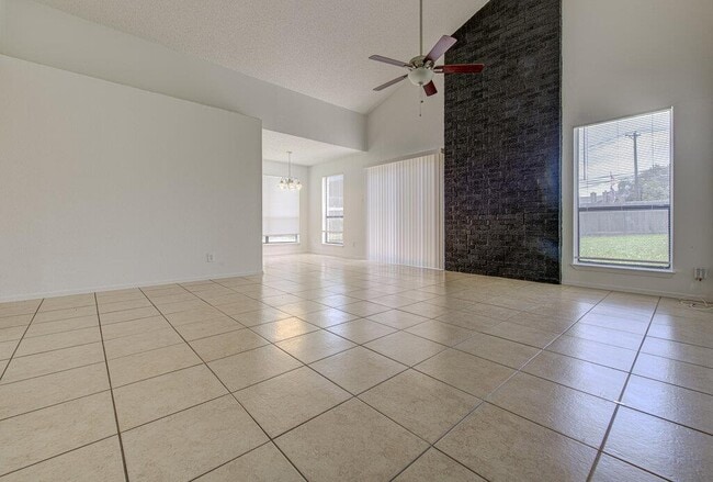 Building Photo - 1200 Westcott Dr