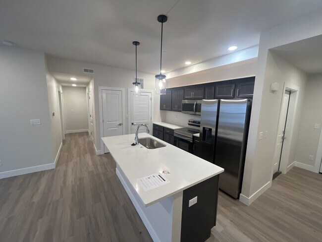Building Photo - Reserve Mahomet 2br/2ba Townhome