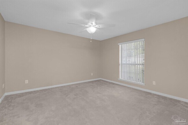 Building Photo - 1484 Longbranch Dr