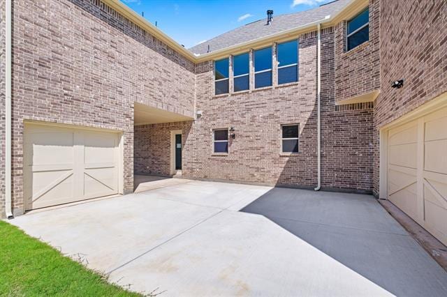 Building Photo - 1100 Grapevine Dr