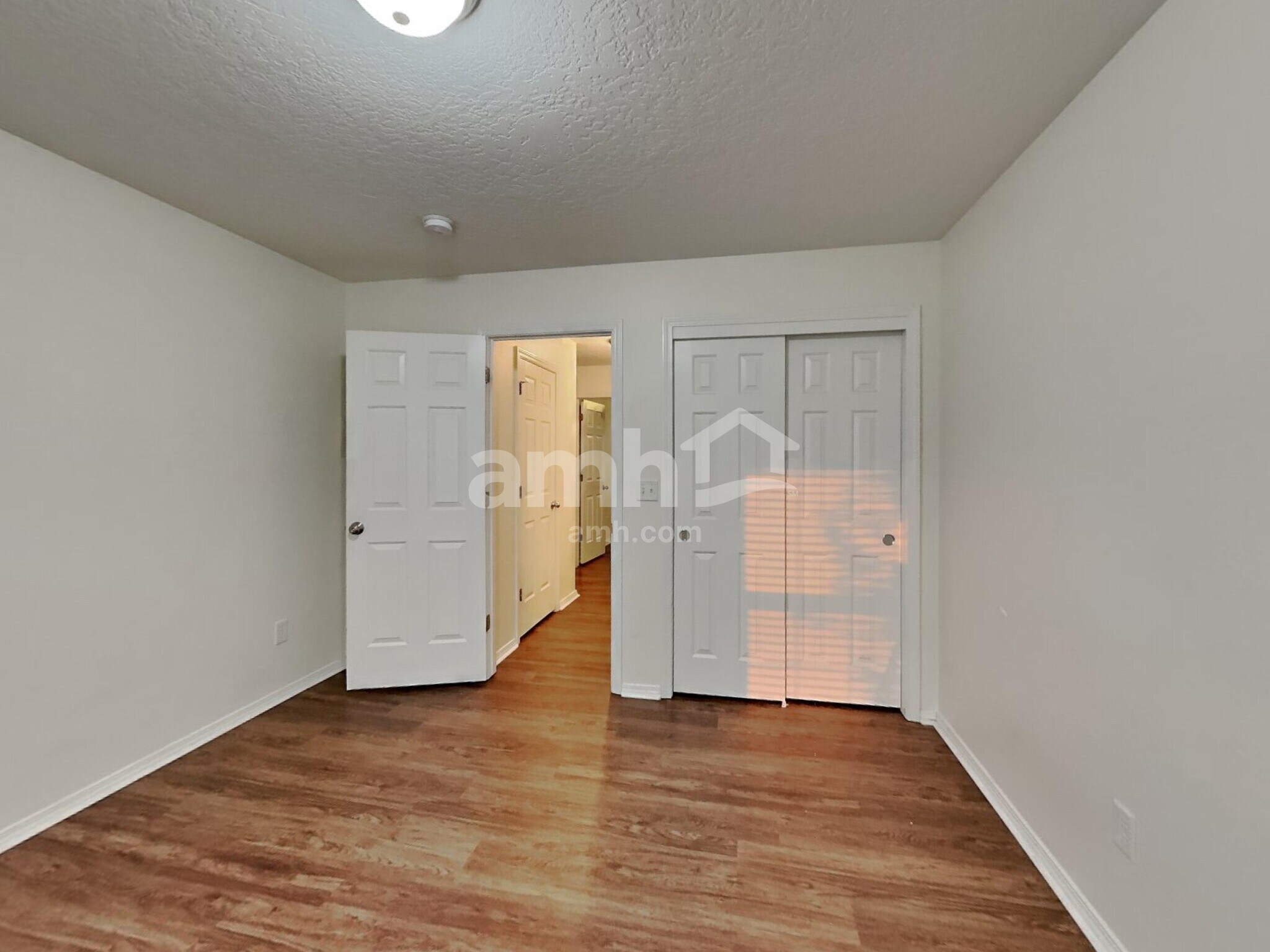 Building Photo - 2612 N Kristy Ave