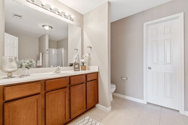 Building Photo - 31007 E Lost Creek Blvd