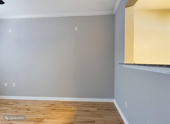 Building Photo - 2502 Leon St