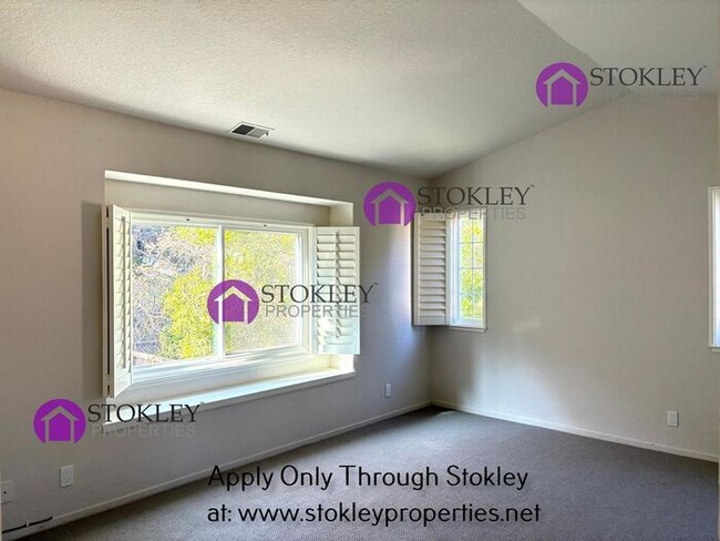 Building Photo - 29 Hansen Ct