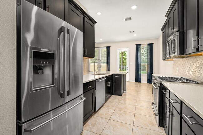 Building Photo - 187 Moon Dance Ct