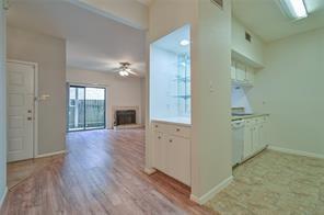 Building Photo - 8100 Cambridge St