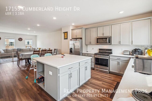 Building Photo - 17155 Cumberland Height Dr