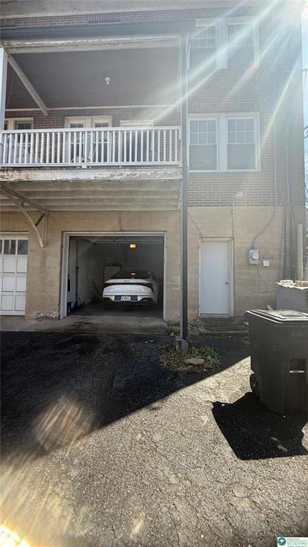 Building Photo - 1132 Mahantongo St