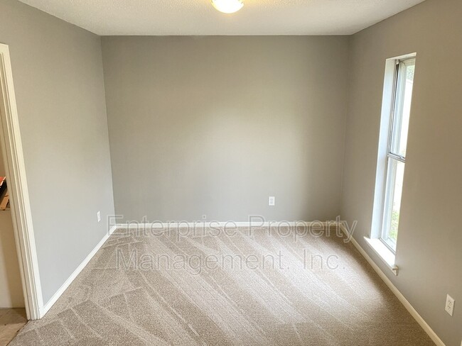 Building Photo - 3681 Barberry St