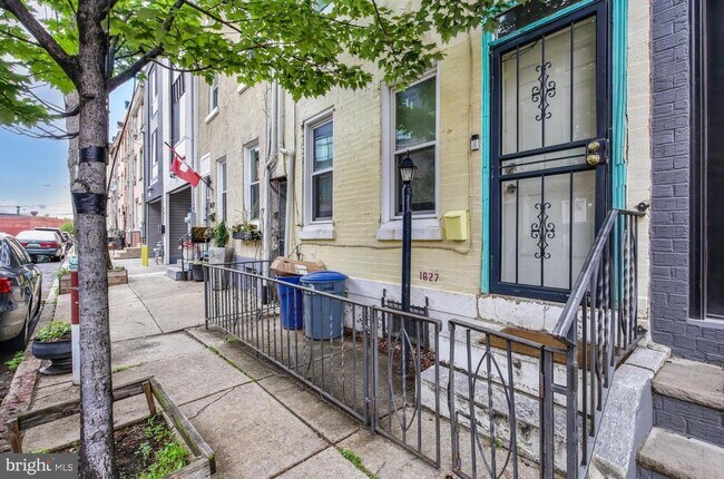 Building Photo - 1627 Cadwallader St