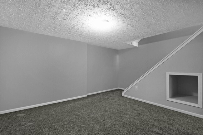 Building Photo - 1880 Billingsley Rd