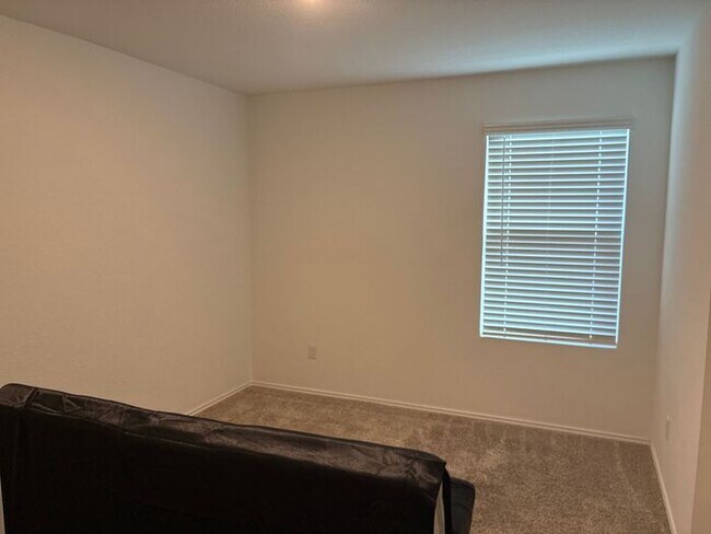 Building Photo - COMING SOON! Beautiful 4BR 3BA w/ Fenced Backyard • Private Yard• Attached Garage in Siena