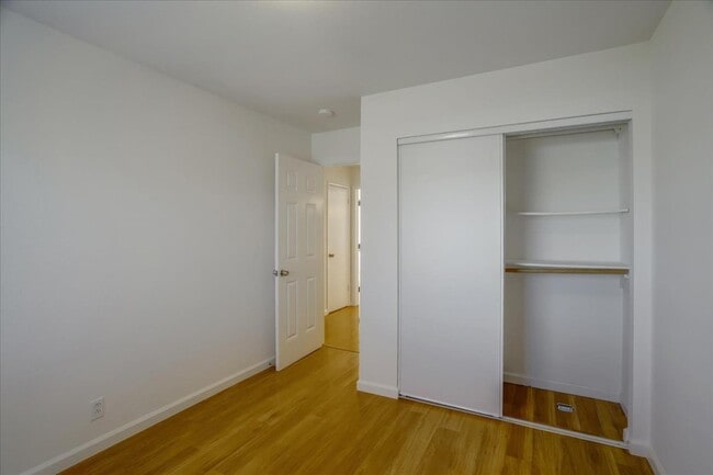 Building Photo - 47450 Cholla St