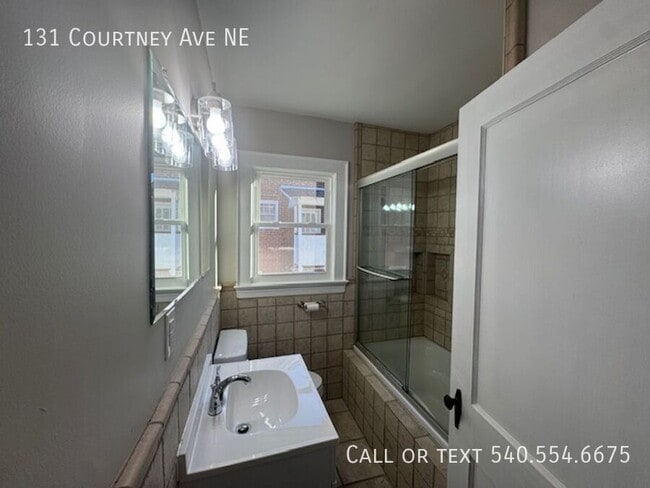 Building Photo - 131 Courtney Ave NE