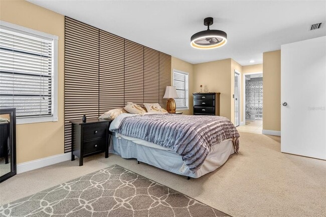 Building Photo - 11310 Linarbor Pl