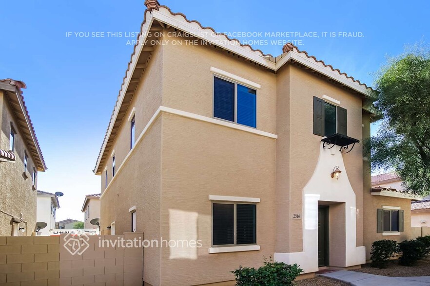 Primary Photo - 2516 N 148th Dr
