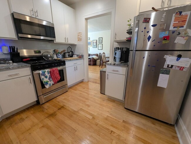 Building Photo - Newly Renovated 3 BR/1 BA in Loyola