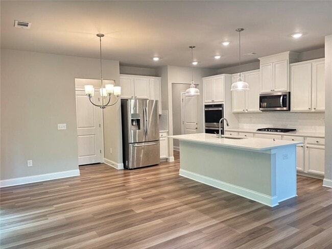 Building Photo - 5800 Arbor Green Cir
